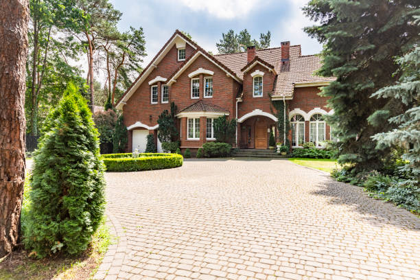 Best Local Driveway Pavers  in Homeacre Lyndora, PA